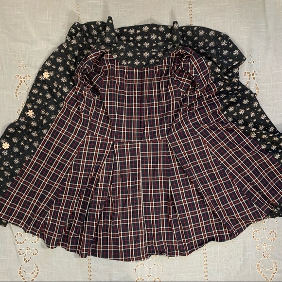 Retro vintage style floral coat with plaid lining - Picture 6 of 16